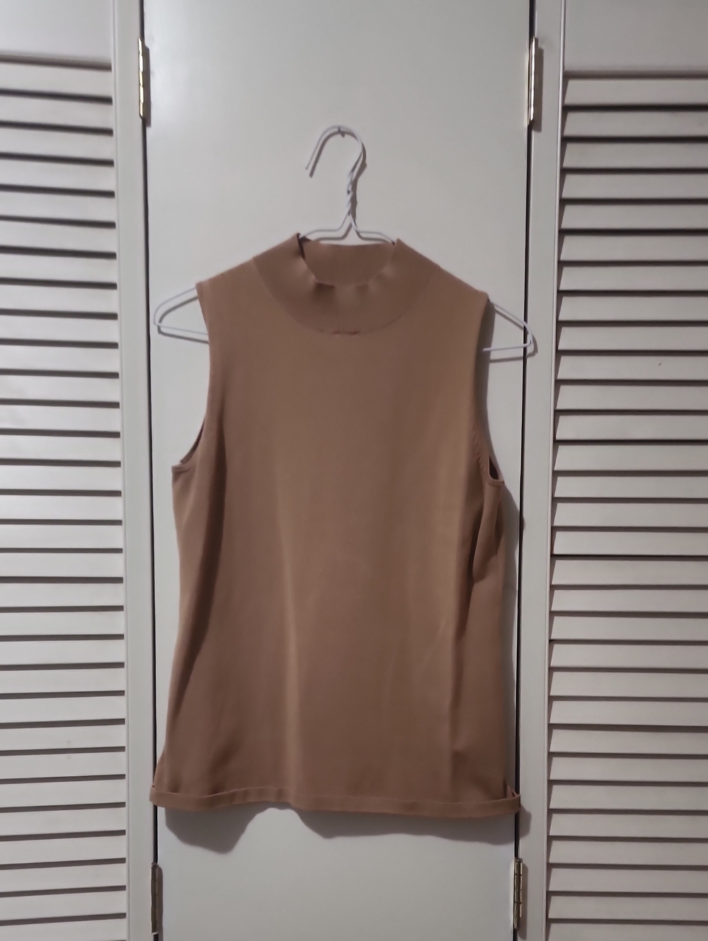 Brown Ann Taylor Mock Neck Top
